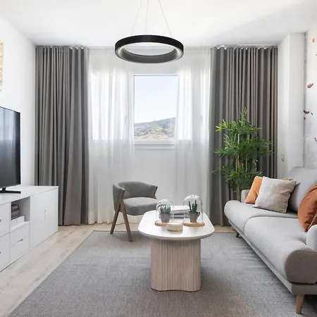 Aq 21 Floor 3 Bed Apartment Malaga